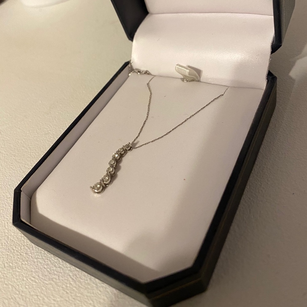 Diamond Pendant necklace